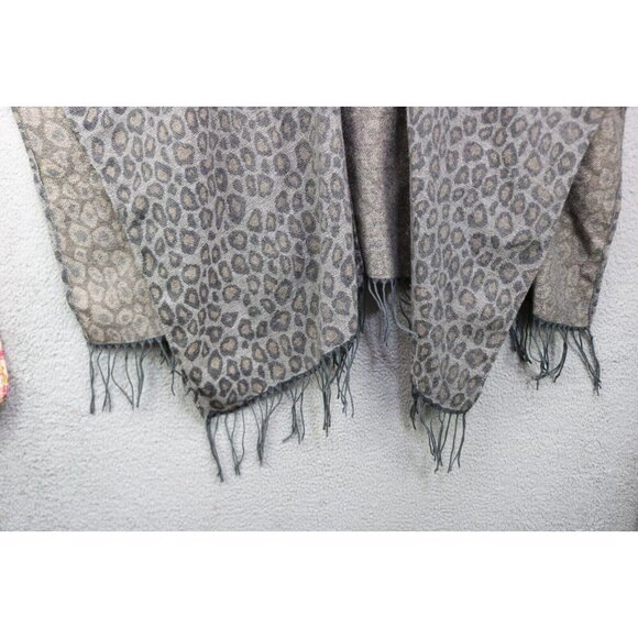 Woolrich One Size Soft Leopard Fringed Shawl-Soft & Cozy - Picture 4 of 14